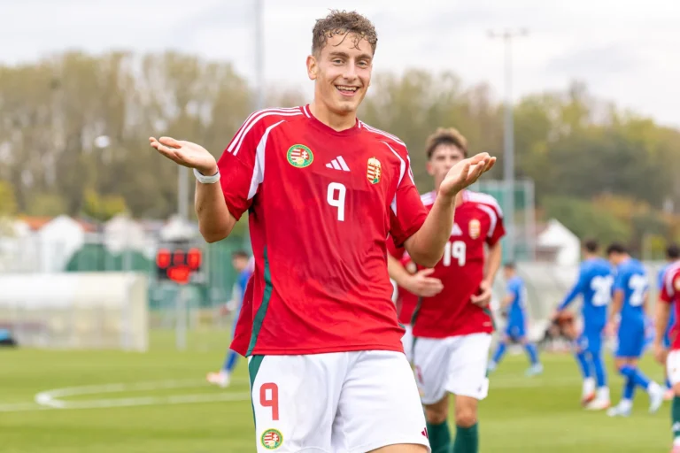 11 meccs, 12 gól! „A magyar Šeško” újra villant: Kovács Bendegúz duplázott az ifi BL-ben!