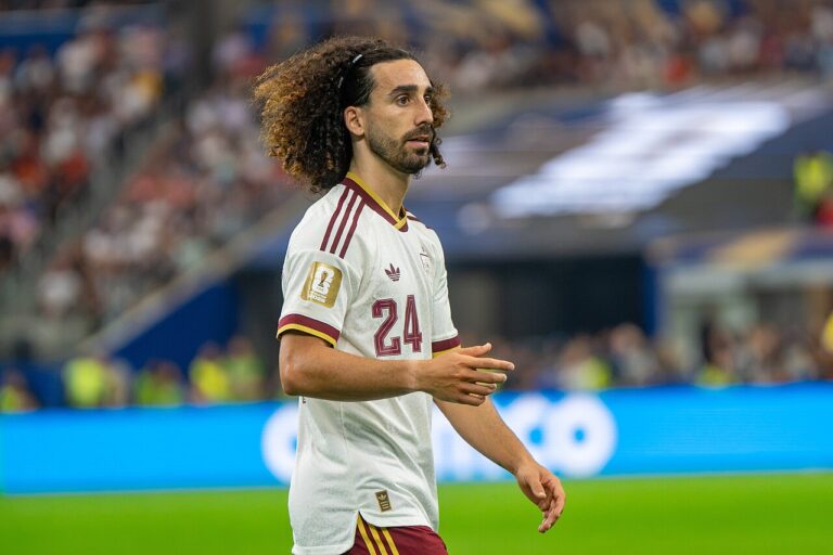 Marc Cucurella megható története: a világbajnok, akinél az átigazolást autista fia jövője dönti el